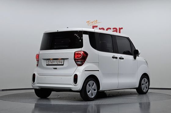 Kia RAY Van Prestige — пробег 31 906 км — фото 2 из 5