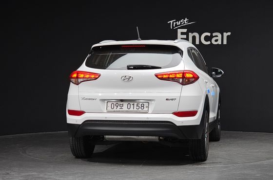 Hyundai Tucson Diesel 1.7 2WD Modern — пробег 100 948 км — фото 4 из 5