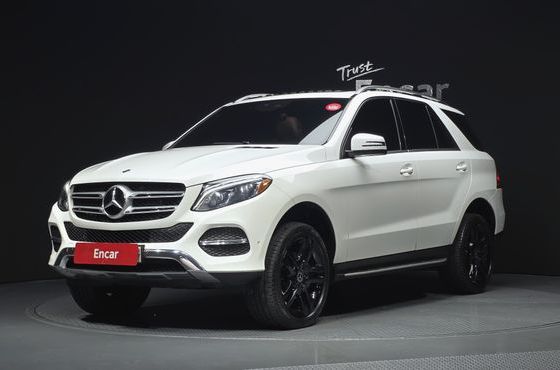 Mercedes-Benz GLE-Class GLE350 d 4MATIC — пробег 186 646 км — фото 1 из 5