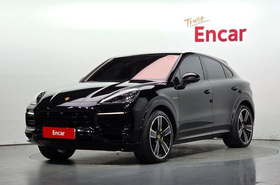 Porsche Cayenne 3.0 E-HYBRID PLATINUM EDITION — пробег 72 367 км — фото 1 из 5