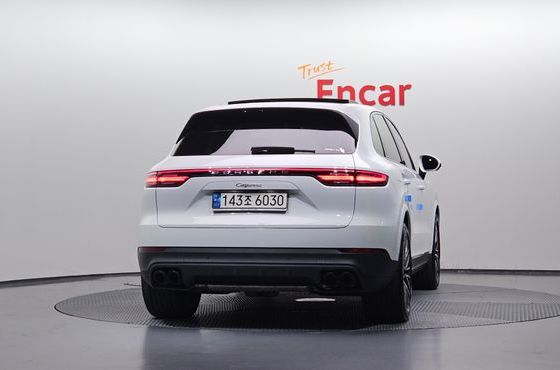 Porsche Cayenne 3.0 — пробег 35 837 км — фото 4 из 5