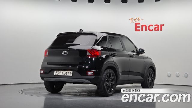 Hyundai Venue из Кореи Encar