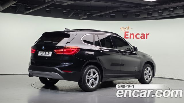 BMW X1 xDrive 18d — пробег 148 341 км — фото 2 из 5