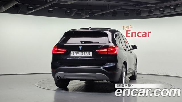 BMW X1 xDrive 18d — пробег 148 341 км — фото 4 из 5