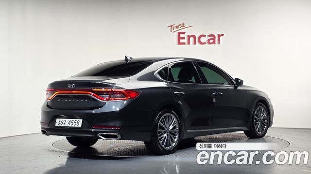 Hyundai Grandeur из Кореи Encar