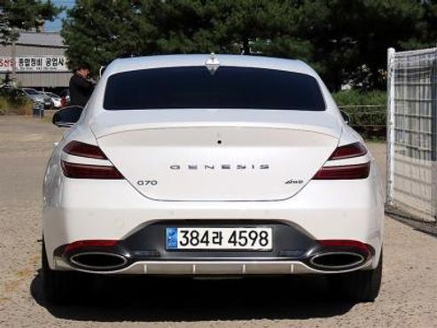Genesis G70 Gasoline 2.5T 4WD — пробег 36 200 км — фото 4 из 5