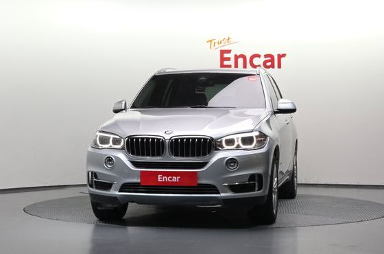 BMW X5 xDrive 30d — пробег 100 350 км — фото 3 из 5