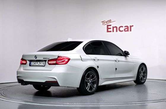 BMW 3-Series 320d M Sport — пробег 153 037 км — фото 2 из 5