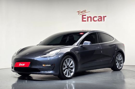 Tesla Model 3 Long Range AWD — пробег 168 541 км — фото 1 из 5