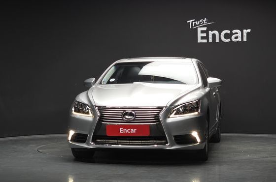 Lexus LS AWD XF40 — пробег 85 996 км — фото 3 из 5