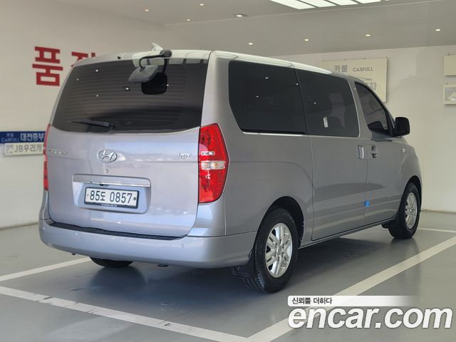 Hyundai Starex Van 5-Seater Modern — пробег 73 700 км — фото 2 из 5
