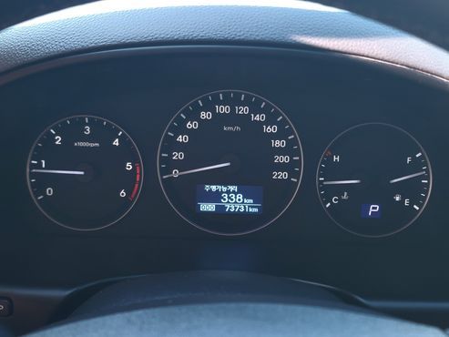 Hyundai Starex Van 5-Seater Modern — пробег 73 700 км — фото 5 из 5