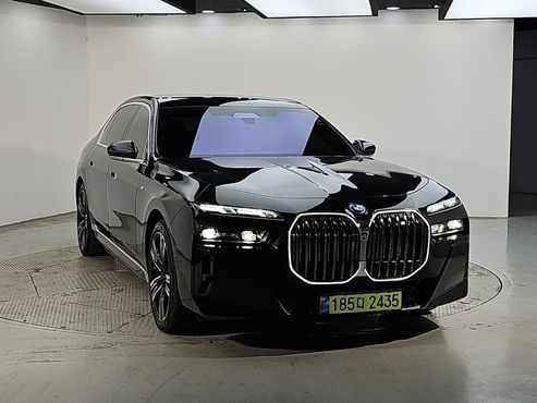 BMW 7-Series 750e xDrive M Sport — пробег 20 754 км — фото 2 из 5
