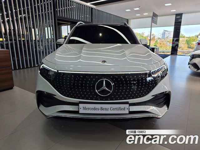 Mercedes-Benz EQB EQB300 4MATIC AMG Line — пробег 6 120 км — фото 3 из 5