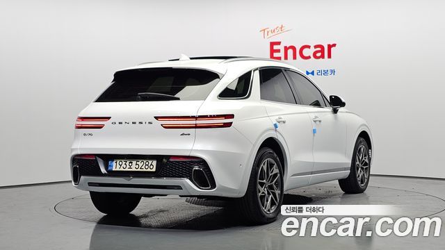 Genesis GV70 2.5T Gasoline AWD — пробег 82 259 км — фото 2 из 5