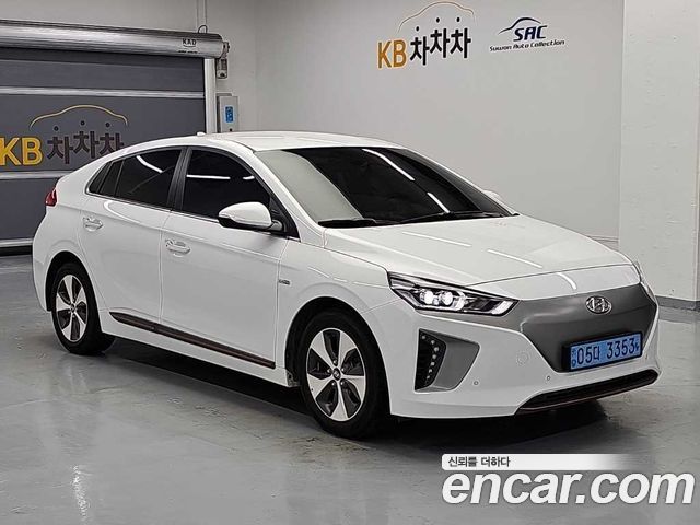 Hyundai Ioniq Q — пробег 73 499 км — фото 4 из 5
