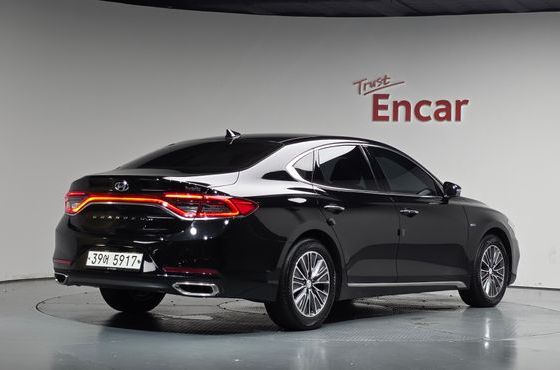 Hyundai Grandeur Premium — пробег 74 261 км — фото 2 из 5