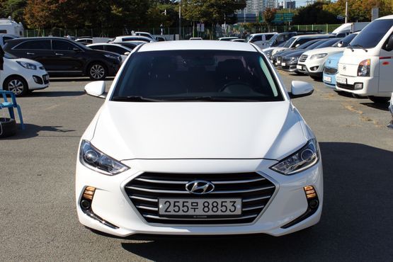 Hyundai AVANTE 1.6 GDI Smart — пробег 155 840 км — фото 2 из 5