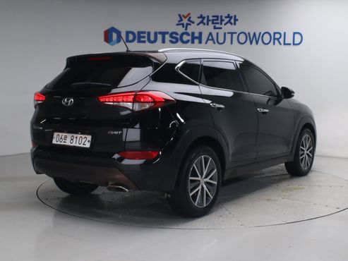 Hyundai Tucson Diesel 1.7 2WD Modern Fever — пробег 150 800 км — фото 2 из 5