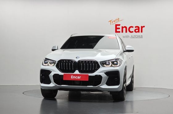 BMW X6 xDrive40i M Sport — пробег 52 633 км — фото 3 из 5