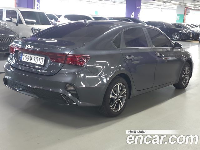 Kia K3 1.6 Prestige — пробег 33 880 км — фото 2 из 5