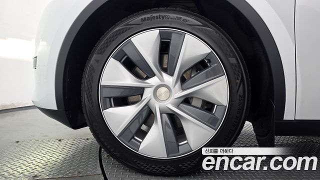 Tesla Model Y из Кореи Encar