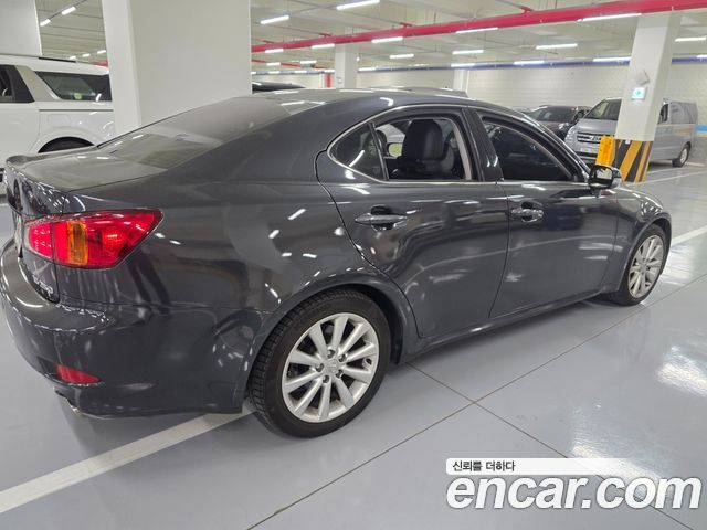 Lexus IS Premium XE20 — пробег 137 483 км — фото 3 из 5