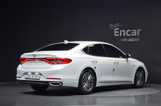 Hyundai Grandeur Exclusive Special — пробег 64 136 км — фото 2 из 5