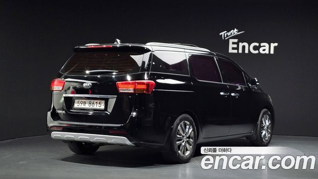 Kia Carnival из Кореи Encar
