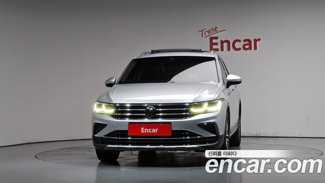 Volkswagen Tiguan 2.0 TDI Prestige — пробег 122 422 км — фото 3 из 5