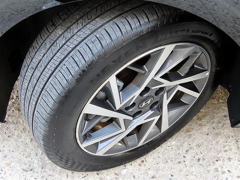 Hyundai Grandeur 2,5 Gasoline 2WD Premium — пробег 12 126 км — фото 5 из 5