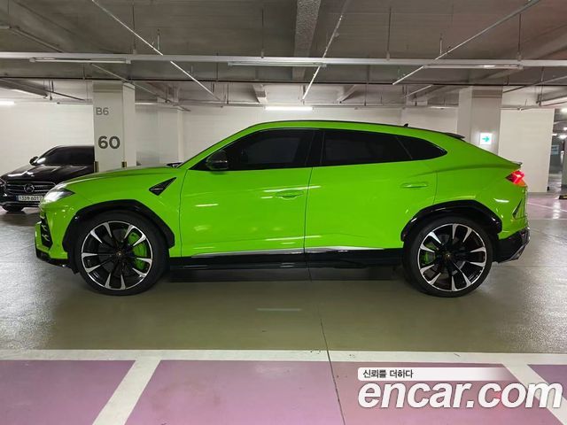 Lamborghini Urus 4.0 V8 — пробег 36 000 км — фото 4 из 5