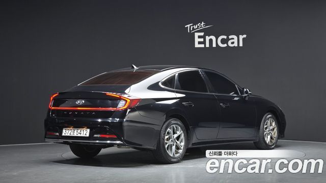 Hyundai Sonata 2.0 Premium Plus — пробег 9 455 км — фото 2 из 5