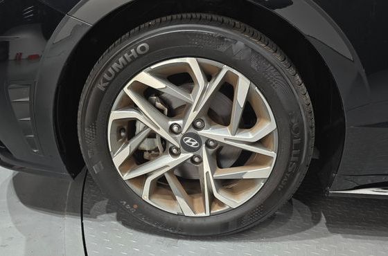 Hyundai Sonata 2.0 Premium Plus — пробег 9 455 км — фото 5 из 5