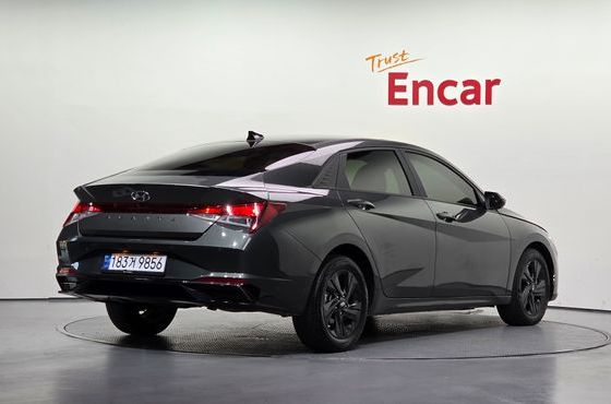 Hyundai AVANTE 1.6 Modern — пробег 71 087 км — фото 2 из 5