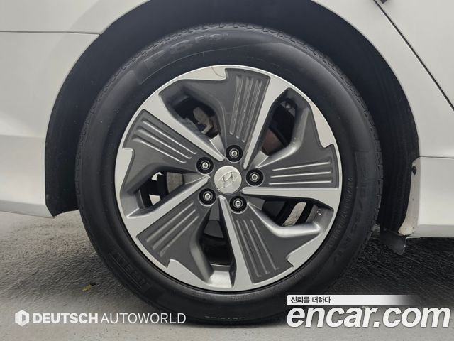 Hyundai Sonata Premium — пробег 101 790 км — фото 4 из 5