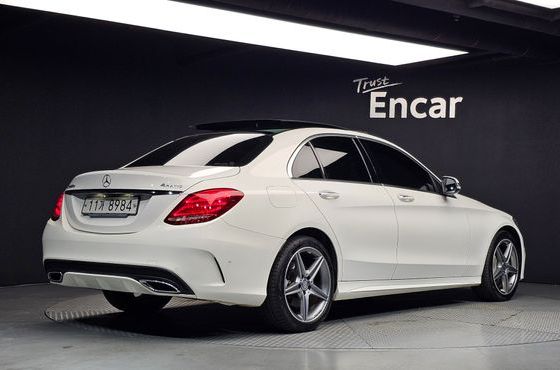 Mercedes-Benz C-Class C250 d 4MATIC — пробег 186 464 км — фото 2 из 5