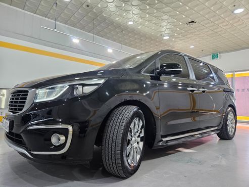 Kia Carnival 9-seater Luxury — пробег 174 805 км — фото 3 из 5