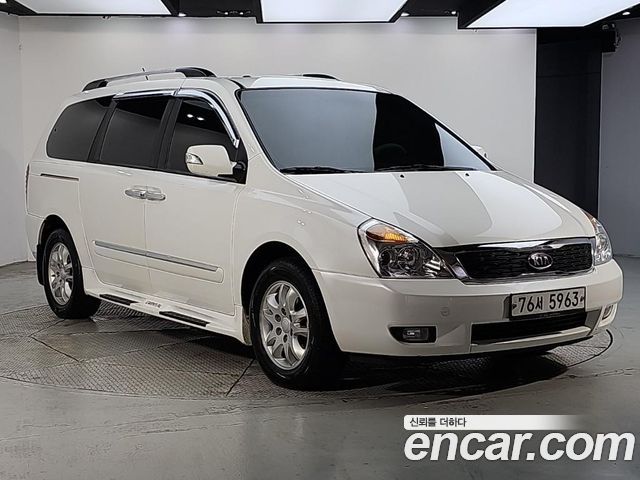 Kia Carnival Grand Carnival GLX Premium — пробег 168 527 км — фото 2 из 5