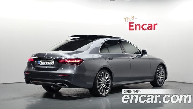 Mercedes-Benz E-Class из Кореи Encar