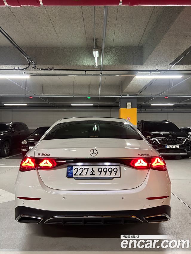 Mercedes-Benz E-Class из Кореи Encar