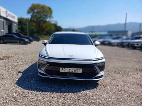 Hyundai Sonata 2.0 Exclusive — пробег 30 200 км — фото 1 из 5