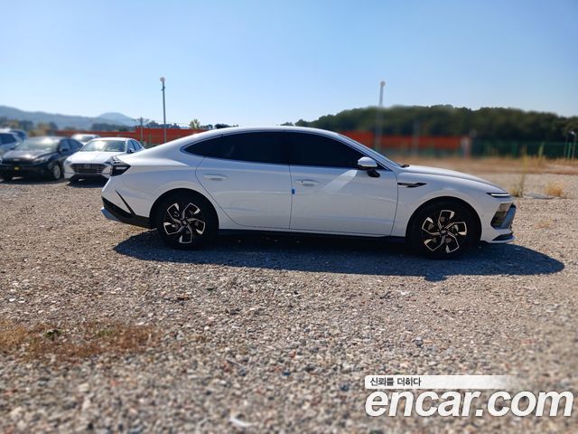 Hyundai Sonata 2.0 Exclusive — пробег 30 200 км — фото 3 из 5