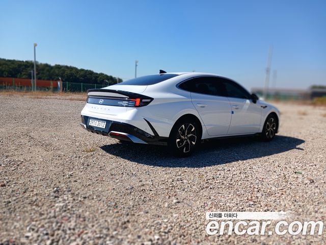 Hyundai Sonata 2.0 Exclusive — пробег 30 200 км — фото 4 из 5