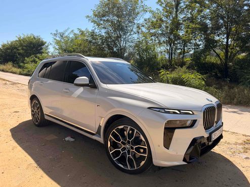 BMW X7 xDrive 40i M Sport 6STR — пробег 31 600 км — фото 2 из 5