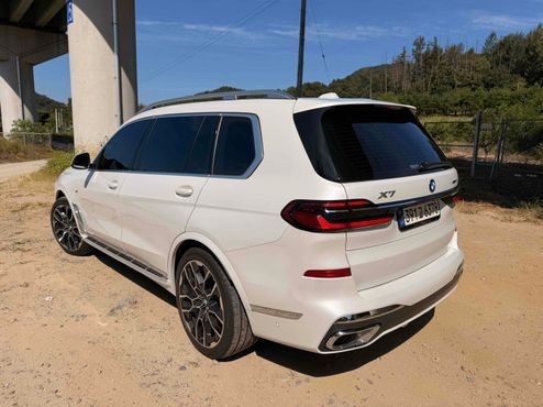 BMW X7 xDrive 40i M Sport 6STR — пробег 31 600 км — фото 4 из 5