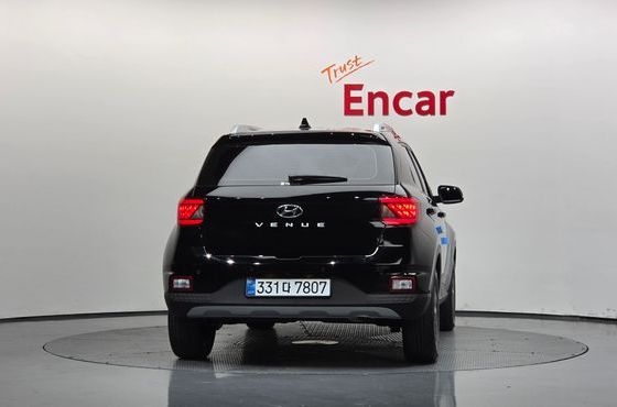 Hyundai Venue 1,6 Premium — пробег 2 342 км — фото 4 из 5