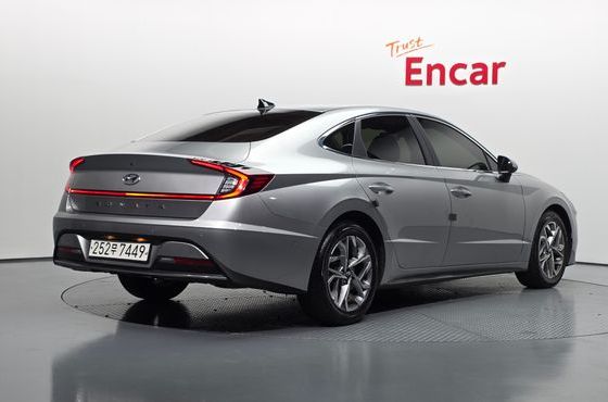 Hyundai Sonata 2.0 Premium Family — пробег 112 943 км — фото 2 из 5