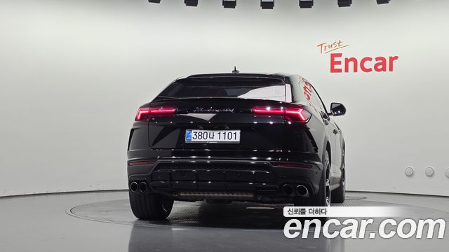 Lamborghini Urus 4.0 V8 — пробег 58 114 км — фото 4 из 5