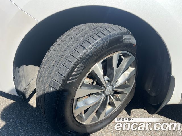 Kia Carnival 9-seater Luxury — пробег 322 400 км — фото 5 из 5
